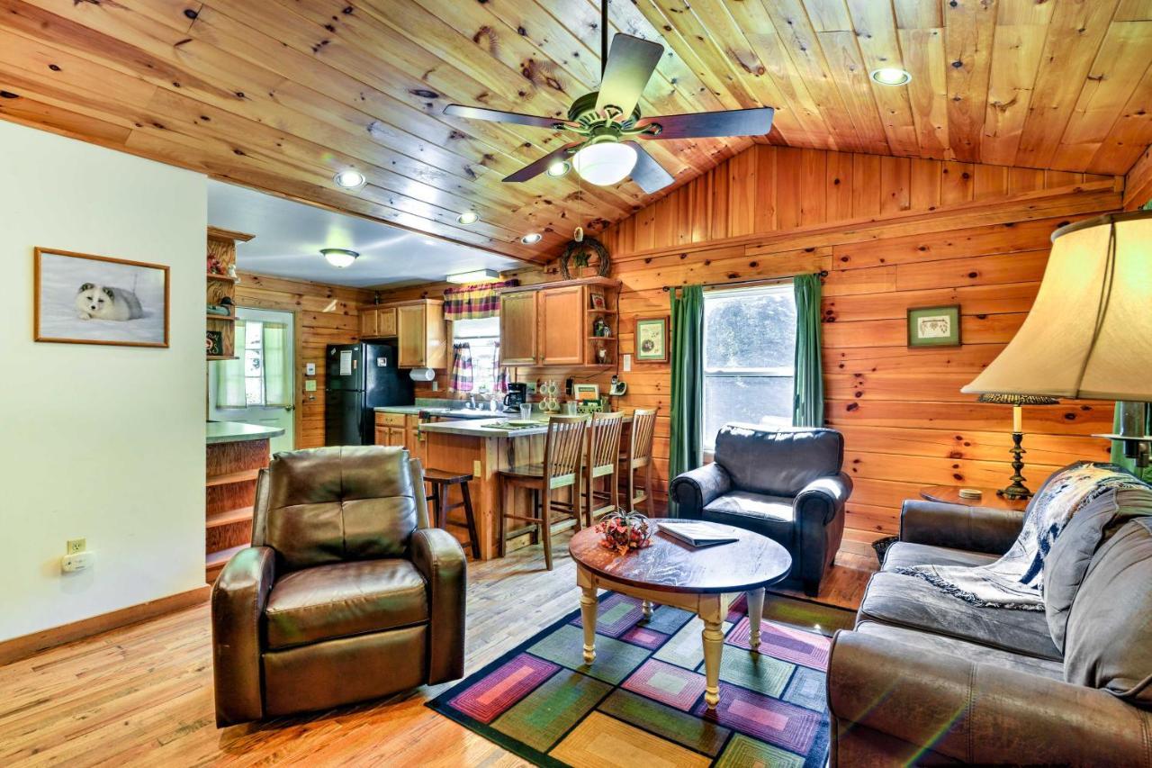 Fox Creek Waterside Cabin With Private Hot Tub! Villa Bryson City Exterior photo