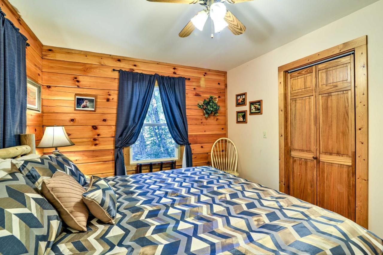 Fox Creek Waterside Cabin With Private Hot Tub! Villa Bryson City Exterior photo